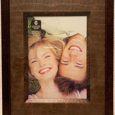 New Elegant Frame Collection 11-1/2" x 9" (Ready to hang & easel) 
