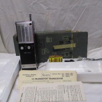 Lot 64 - Sears 13 - Transistor Transceiver 