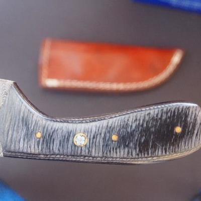 Hand Made Damasus Skinning knife