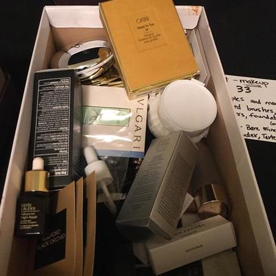 Lot 33 - Makeup, Makeup, Makeup
