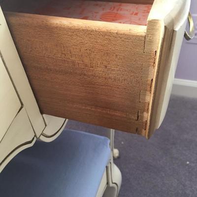 Lot 34 - Vanity Dressing Table