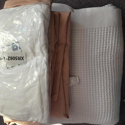 Lot 39 - Bedspread & More