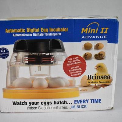 Brinsea Mini II Advance Automatic 7 Egg Incubator - SEE DESCRIPTION