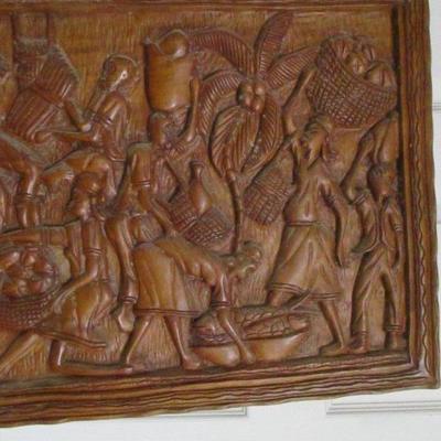 Lot 105 - Carved Polynesian? Art Piece 