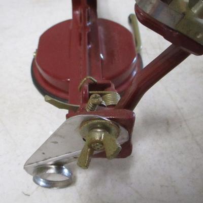 Lot 114 - Apple Potato Peeler, Corer, Slicer by "Back to Basics" "Peel Away"