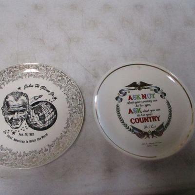 Lot 117 - Collectible Souvenir Plates - Roosevelt General Lee - John Glenn