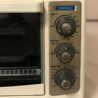 Lot 56 - Six Appliances