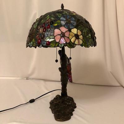Lot 74 - Tiffany Style Lamp With Birds