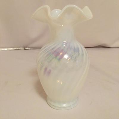 Lot 75 - Trio of Fenton Vases