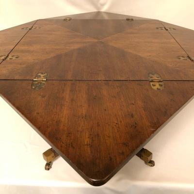 Lot 78 - Vintage Gaming Table