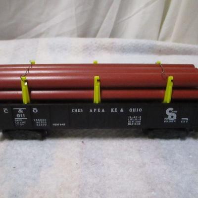 Lot 126 - Chesapeake & Ohio Flat Car With Pipes