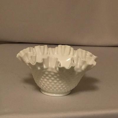 Lot 89- Fenton Bowls