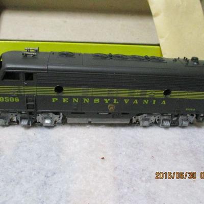 Lot 147 - Trains Athearn In Minature