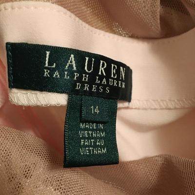 Lot 120 - Ladies Formal Wear