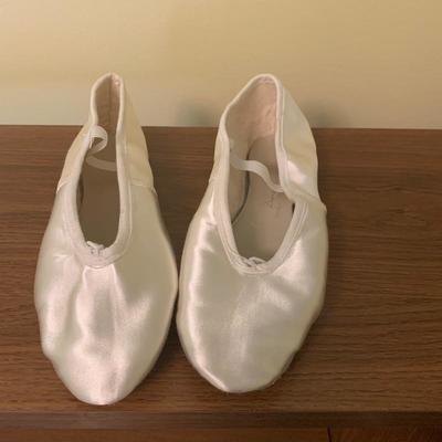 Lot 121 - Pair of Wedding Dresses