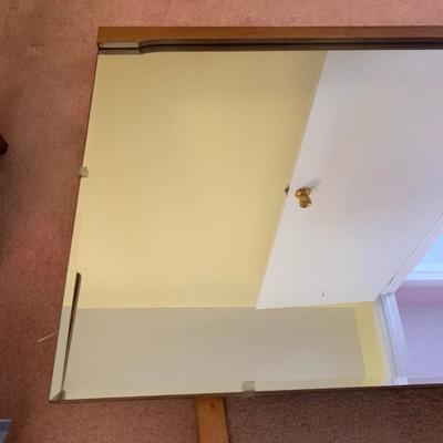 Lot 128- Drew Side Table and Dresser Mirror