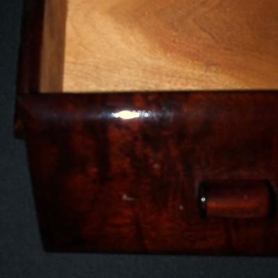 Lot 129- Silhouettes & Boxes
