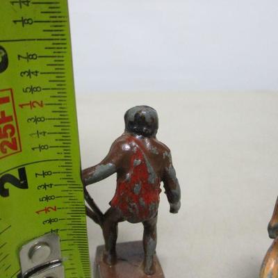 Lot 161 - Lead Toy Figure Libby Milk Lincoln Logs Og Nada Metal Figure 