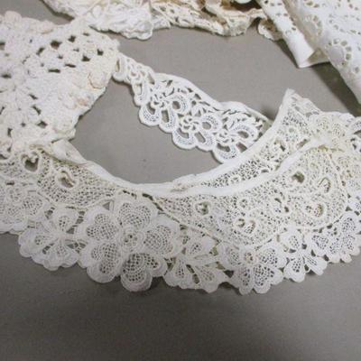 Lot 164 - Assortment Of Lace Pieces