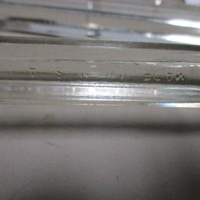 Lot 175 - Home Decor Items