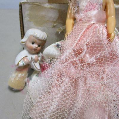 Lot 179- Plastic Dolls 