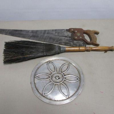 Lot 184 - Disston USA Saw - Utility Cover - Brush