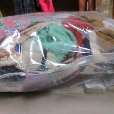Lot 189 - Barbie & Ken Dolls & Toys - Storage Case & Cloths 