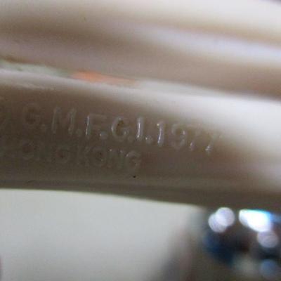 Lot 189 - Barbie & Ken Dolls & Toys - Storage Case & Cloths 