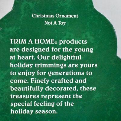Trim-a-Home 15 Holiday Ornaments, Painted Wood - New