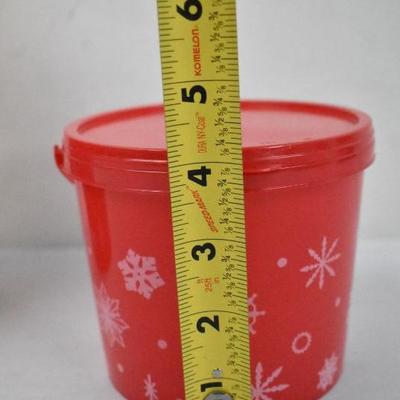 8 Buckets with Lids: Red with White Snowflakes, Approximately 3 Cup Size - New