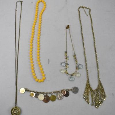 5 pc Costume Jewelry: 4 Necklaces & 1 Bracelet