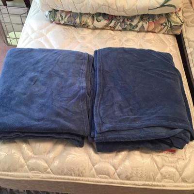 Lot 130 - Pair Twin Bed Frames And Bedding