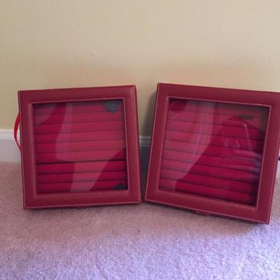 Lot 131 - Jewelry Storage