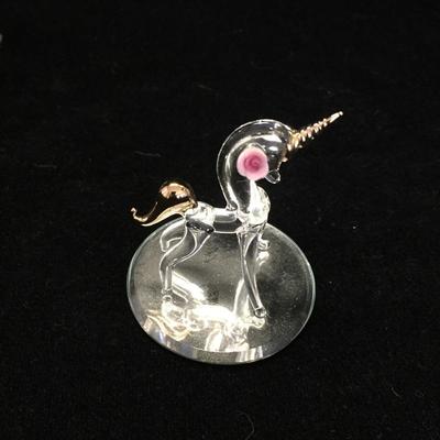 Lot 133 - Miniature Glass Figurines