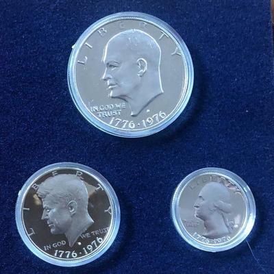 Lot # 1 1776-1976 U.S. Bicentennial 3-Coin Silver Proof Set â€“ $1 , 50C & 25C (w/Coin Folder) 