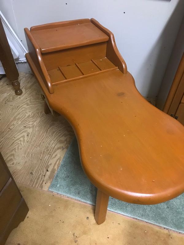 Lot 173 Cobblers bench