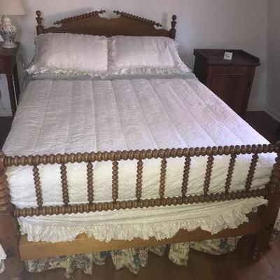 Lot # 146 Antique Jenny Lind Full size Spool bed