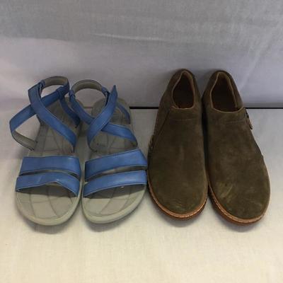 Lot 140 - Size 8 Ladies Clark's Shoes