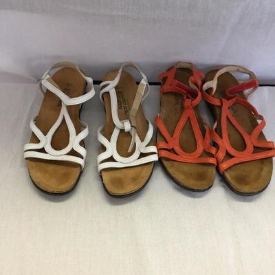 Lot 142 - Naot Sandles
