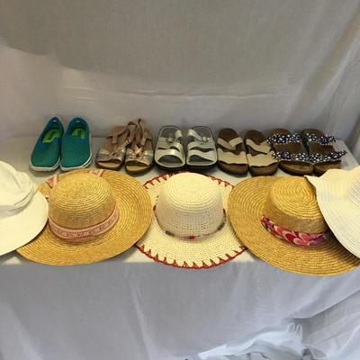   Lot 143 - Beach Goods