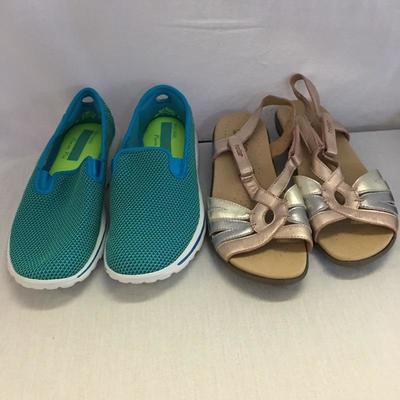   Lot 143 - Beach Goods