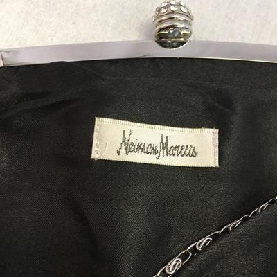  Lot 144 - Ladies Formal Accessories 