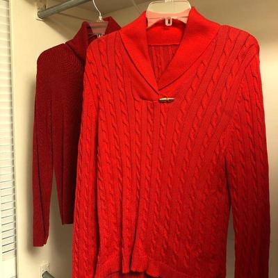 Lot 150- Ladies Name Brand Clothing