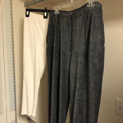 Lot 150- Ladies Name Brand Clothing
