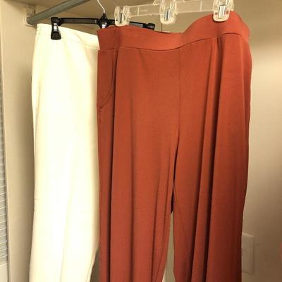 Lot 150- Ladies Name Brand Clothing