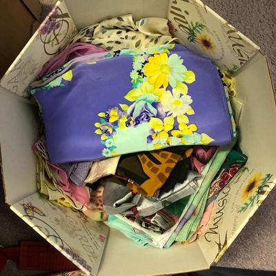 Lot 152- Scarves & Belts