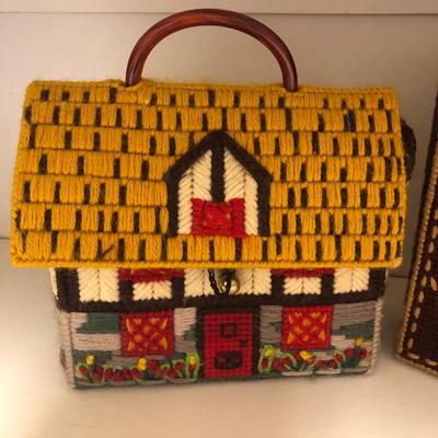 Lot 154- Purses & Wallets