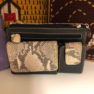Lot 154- Purses & Wallets