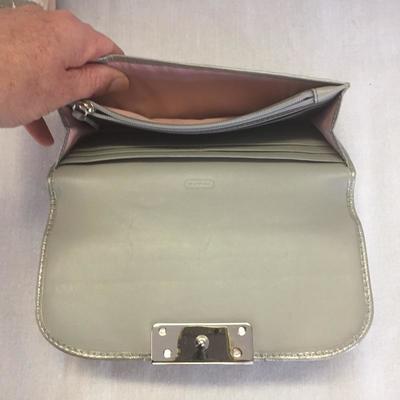 Lot 162 - Coach Purses & Wallets