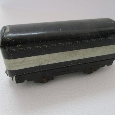 Lot 192 - Lionel Scout Tender & New York Central - Train Cars